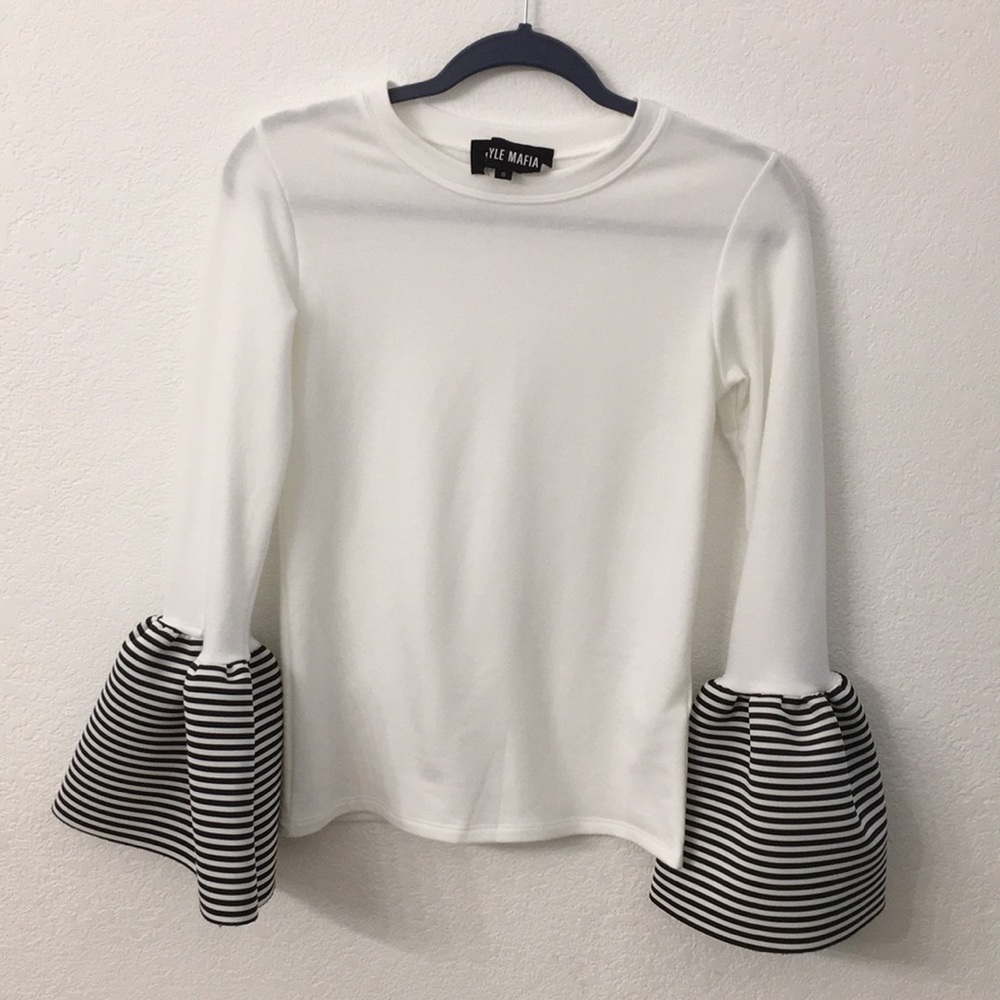 Style Mafia shirt size small